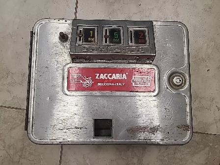 Zaccaria pinball coin door