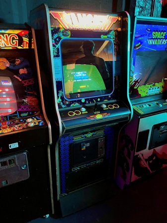 Zaccaria Universal upright used for the Transient Short Film